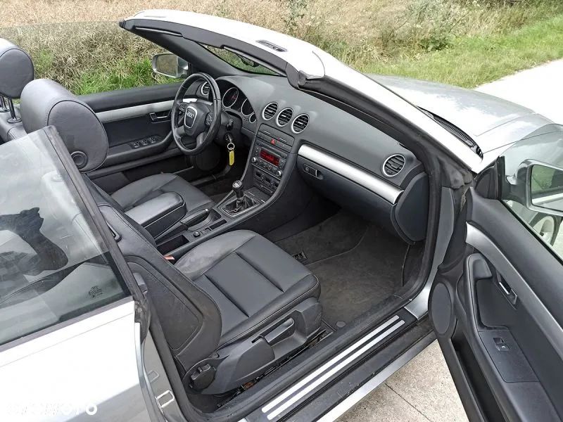 Audi A4 Cabrio 2.0 TDI DPF - 6