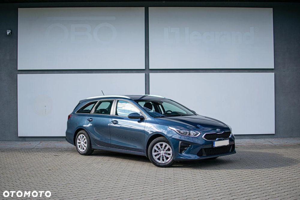 Kia Ceed - 7