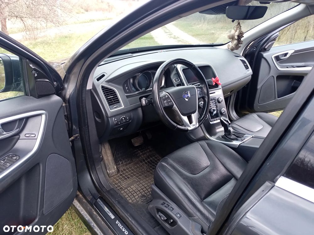 Volvo XC 60 - 13