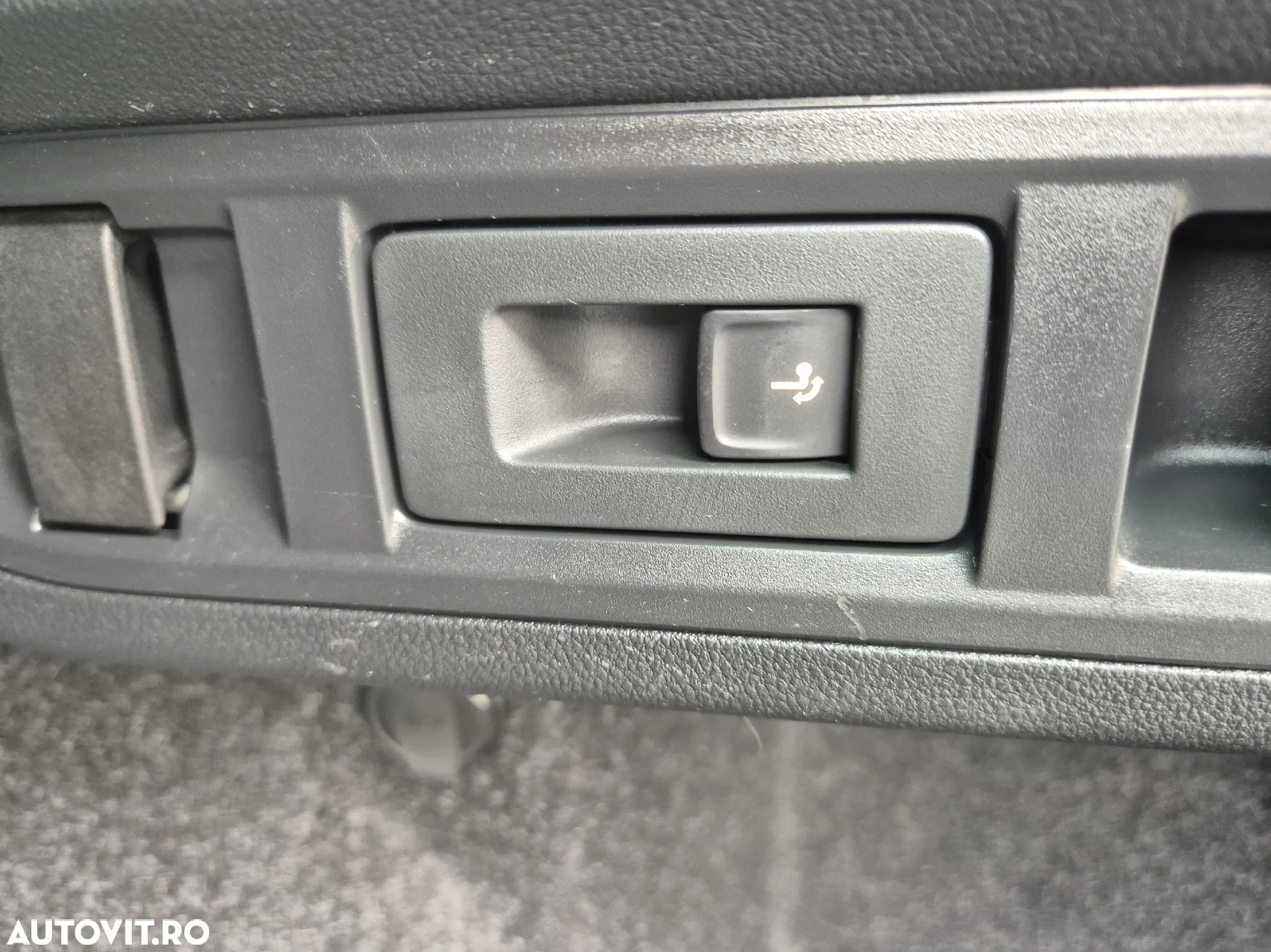 Skoda Octavia Combi 2.0 TDI DSG Style - 31
