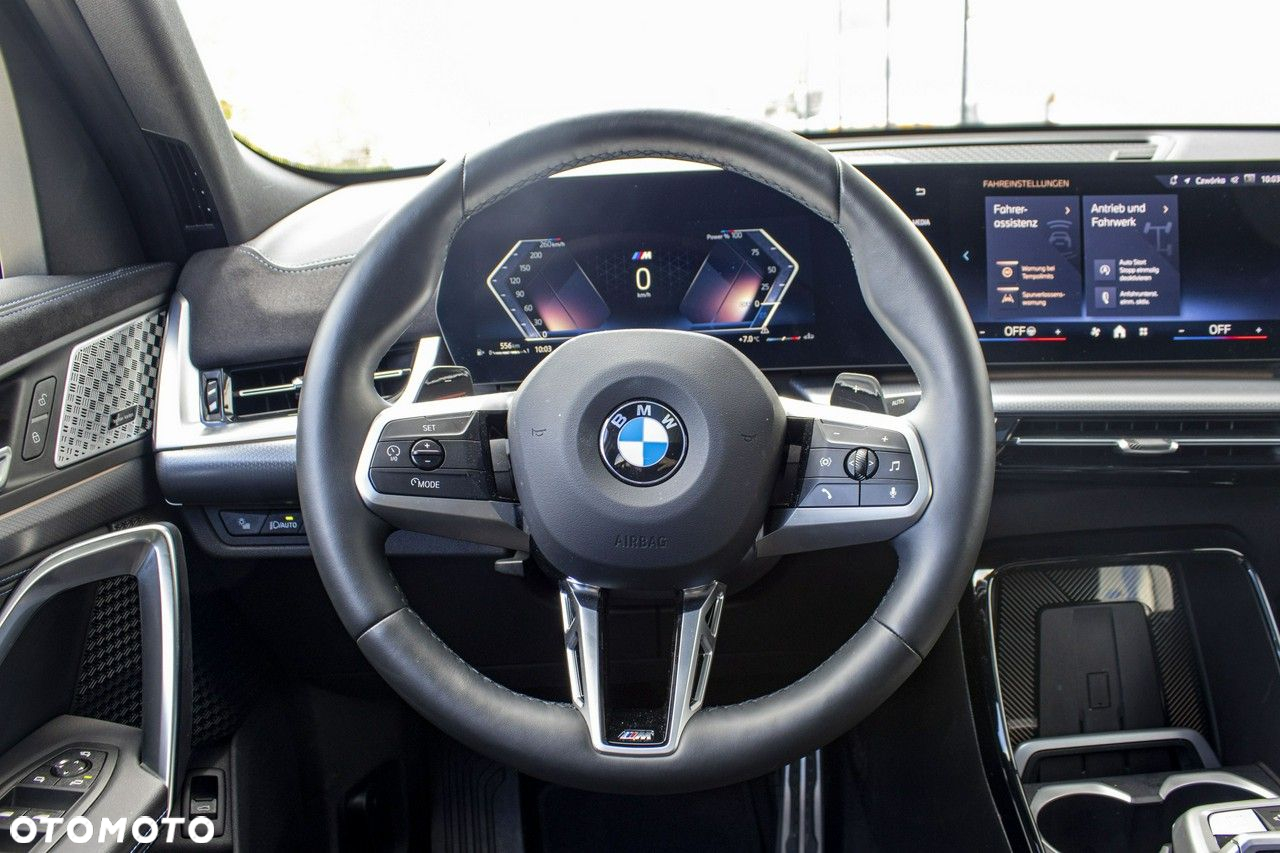 BMW X2 - 15