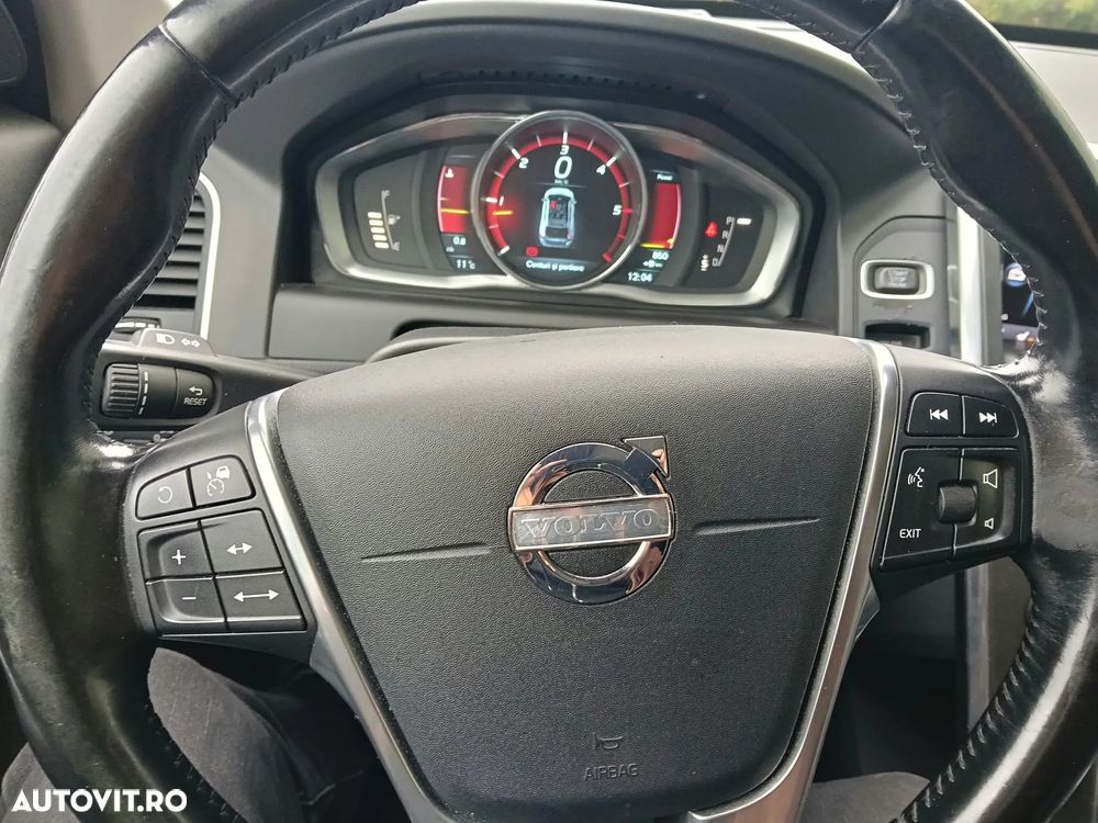 Volvo XC 60 - 10