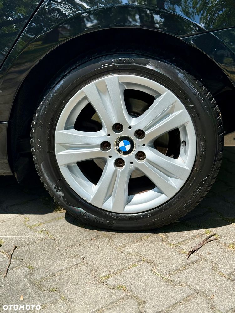 BMW Seria 1 116i - 8