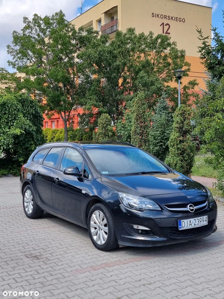 Opel Astra IV 1.4 T Sport - 3