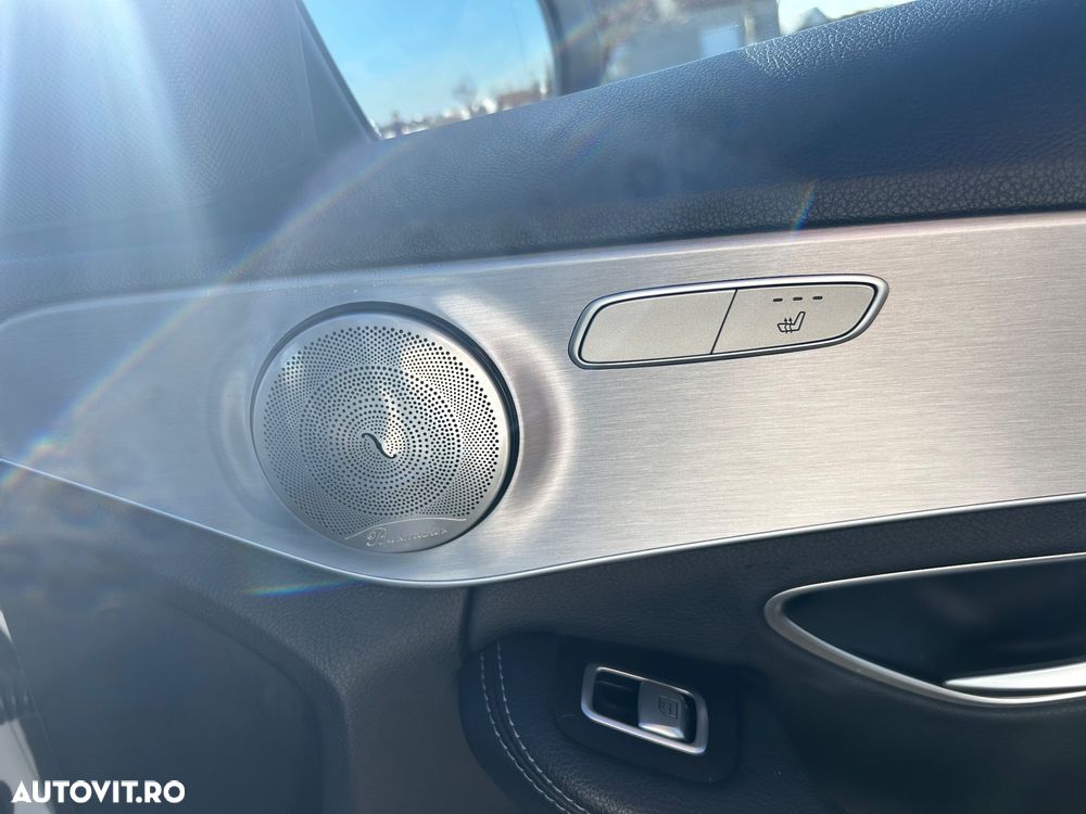 Mercedes-Benz C - 23