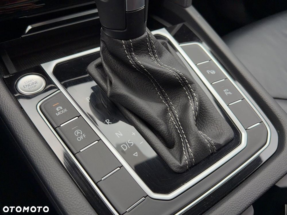 Volkswagen Arteon 2.0 TDI 4Motion R-Line DSG - 31