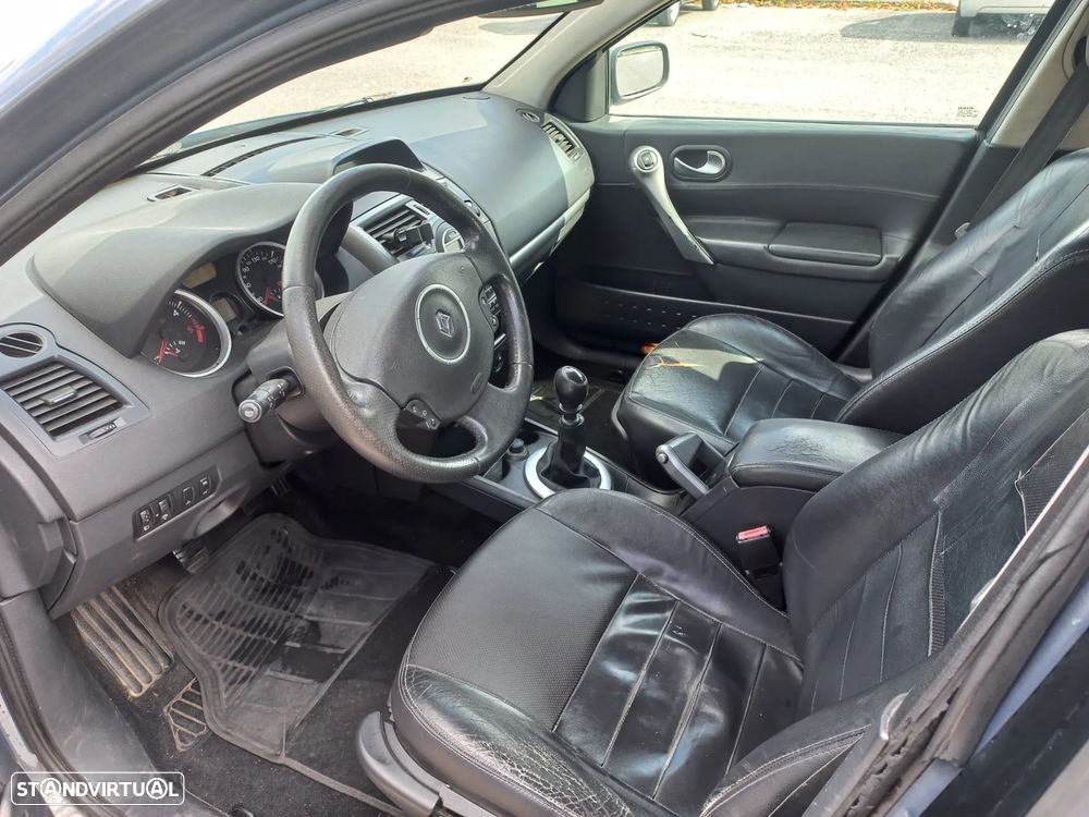 Renault Mégane Break 1.5 dCi Confort - 8