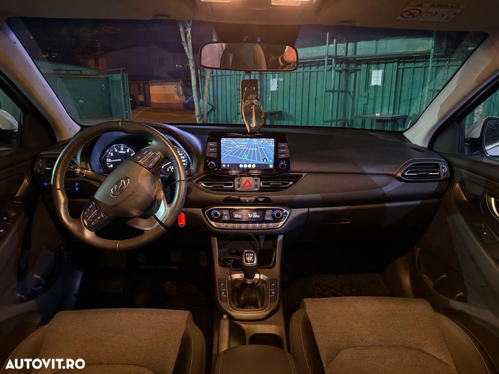 Hyundai i30 1.5 110CP 5DR M/T Comfort - 5