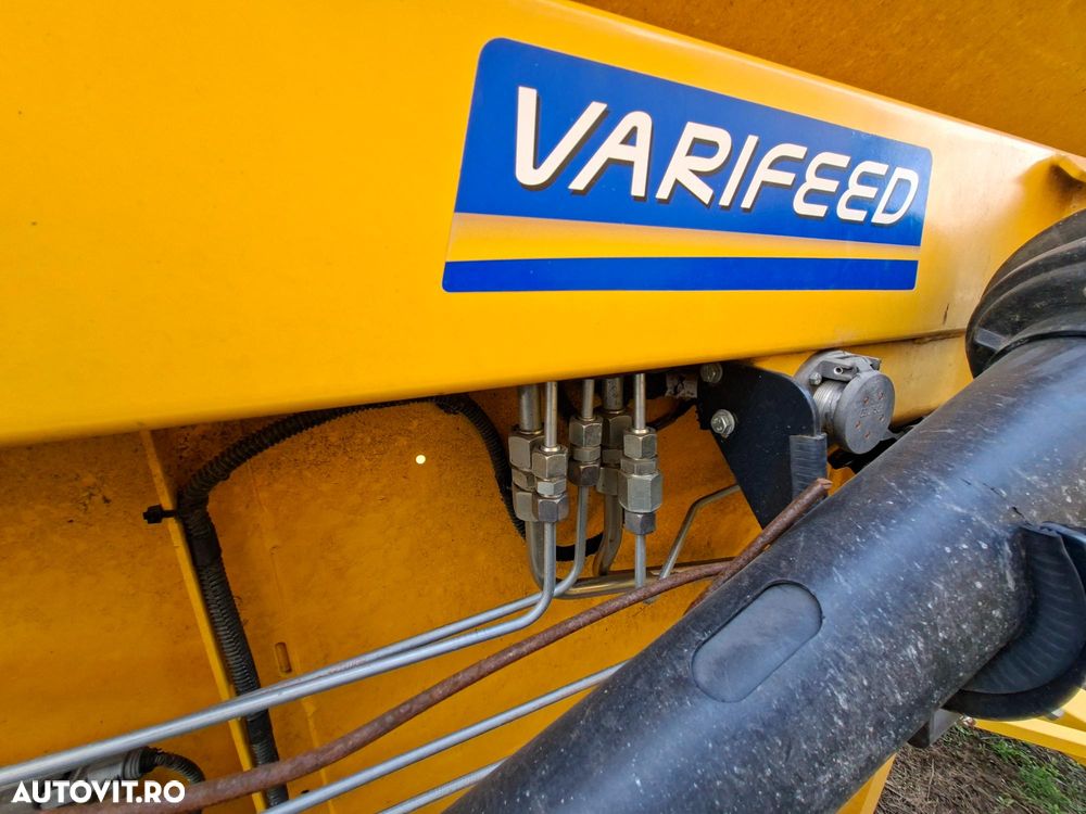 New Holland 760CG 5,48M HEDER + CARUCIOR TRANSPORT GTSH R COCHET - 19