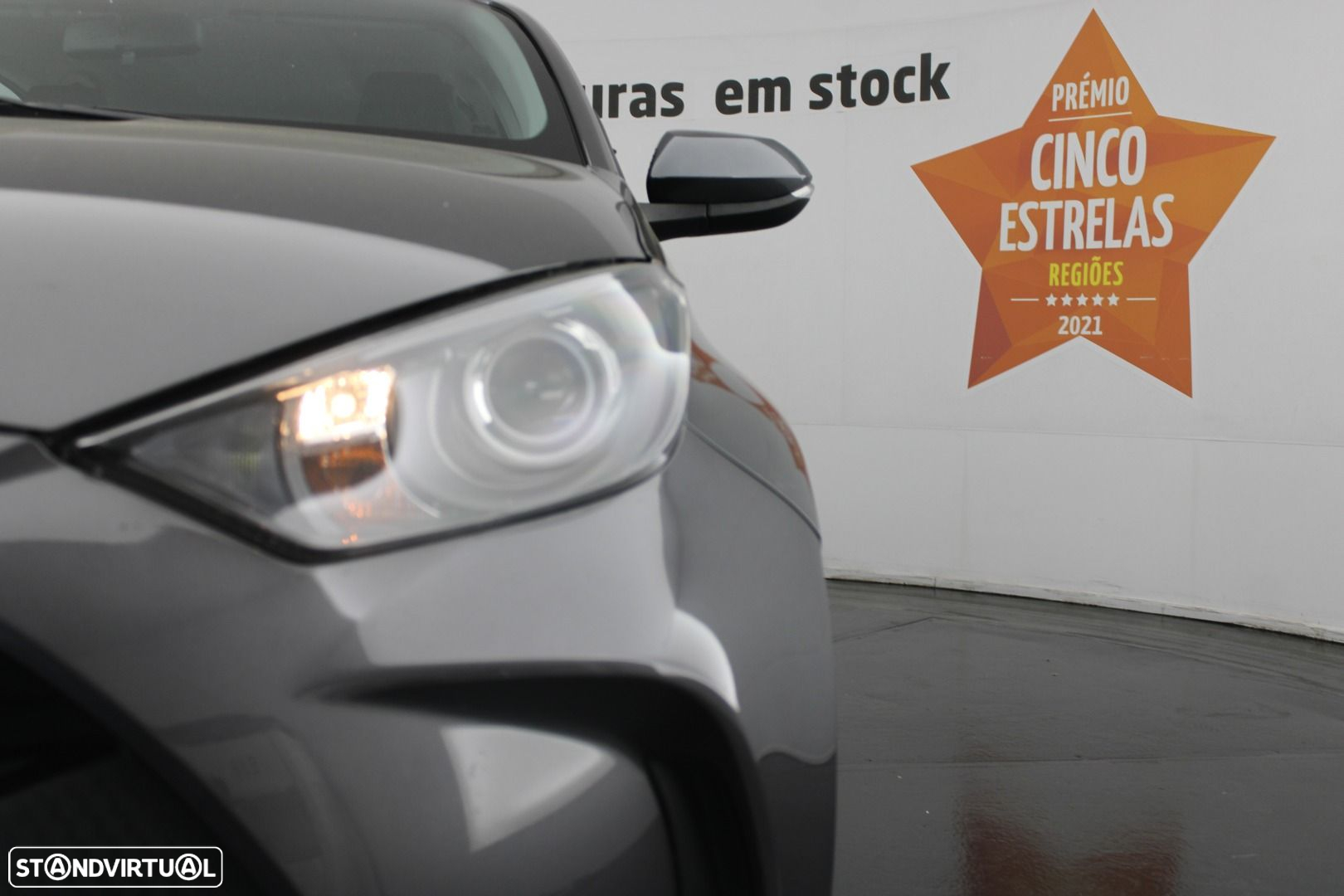 Toyota Yaris 1.5 HDF Comfort Plus - 23