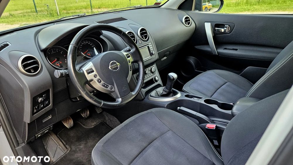 Nissan Qashqai 1.6 Tekna - 27