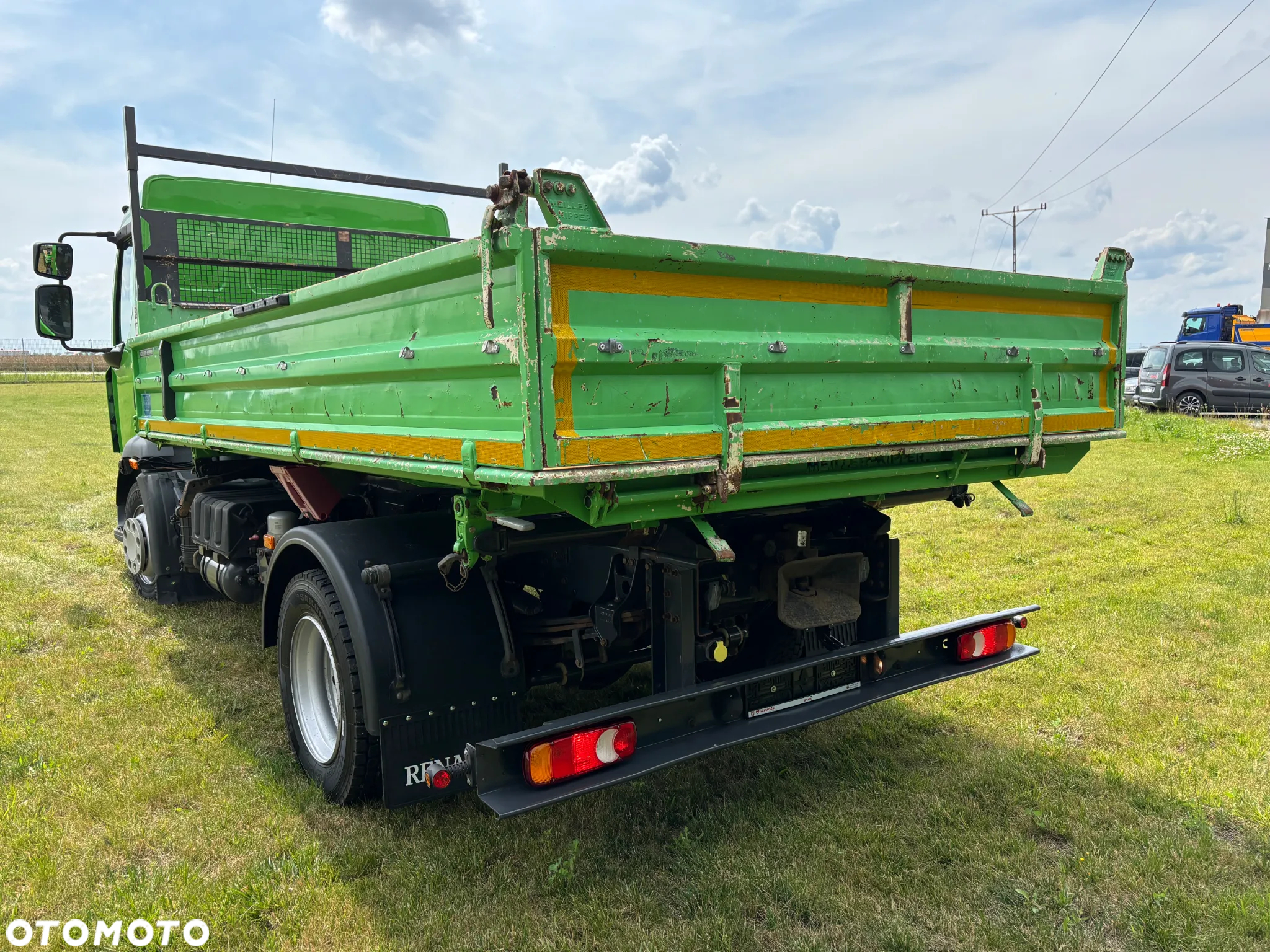 Renault D12 wywrotka, 12 ton DMC , zaczep do przyczepy , oryginalny kiper Meiller, mały przebieg od 1 właściciela z Niemiec, 6100 kg ładowność. manualna skrzynia , na resorze, idealna pod minikoparkę , przyczepę ( Mercedes ATEGO, AXOR, MAN TGM ) - 14
