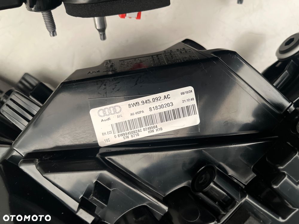 AUDI A4 B9 LIFT KOMBI KOMPLET LAMP TYLNYCH  EU MATRIX - 15