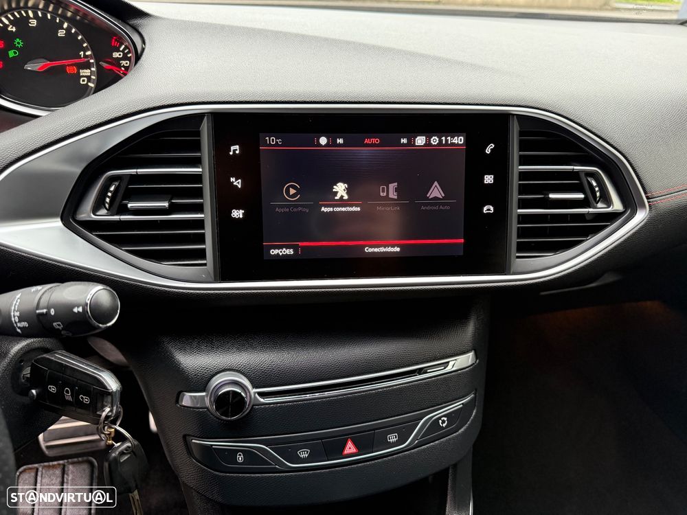 Peugeot 308 SW BlueHDi 130 EAT8 Stop & Start GT - 41