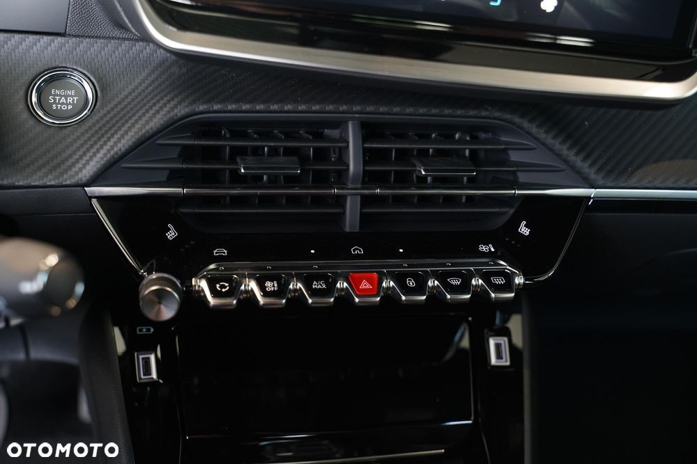 Peugeot 2008 PureTech mHEV Allure e-DCS6 - 21