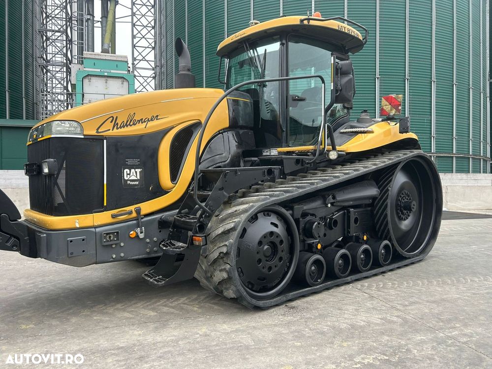 Challenger 875C Tractor pe Senile