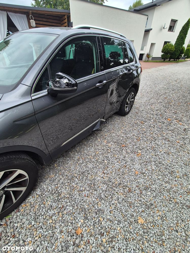 Volkswagen Tiguan - 6