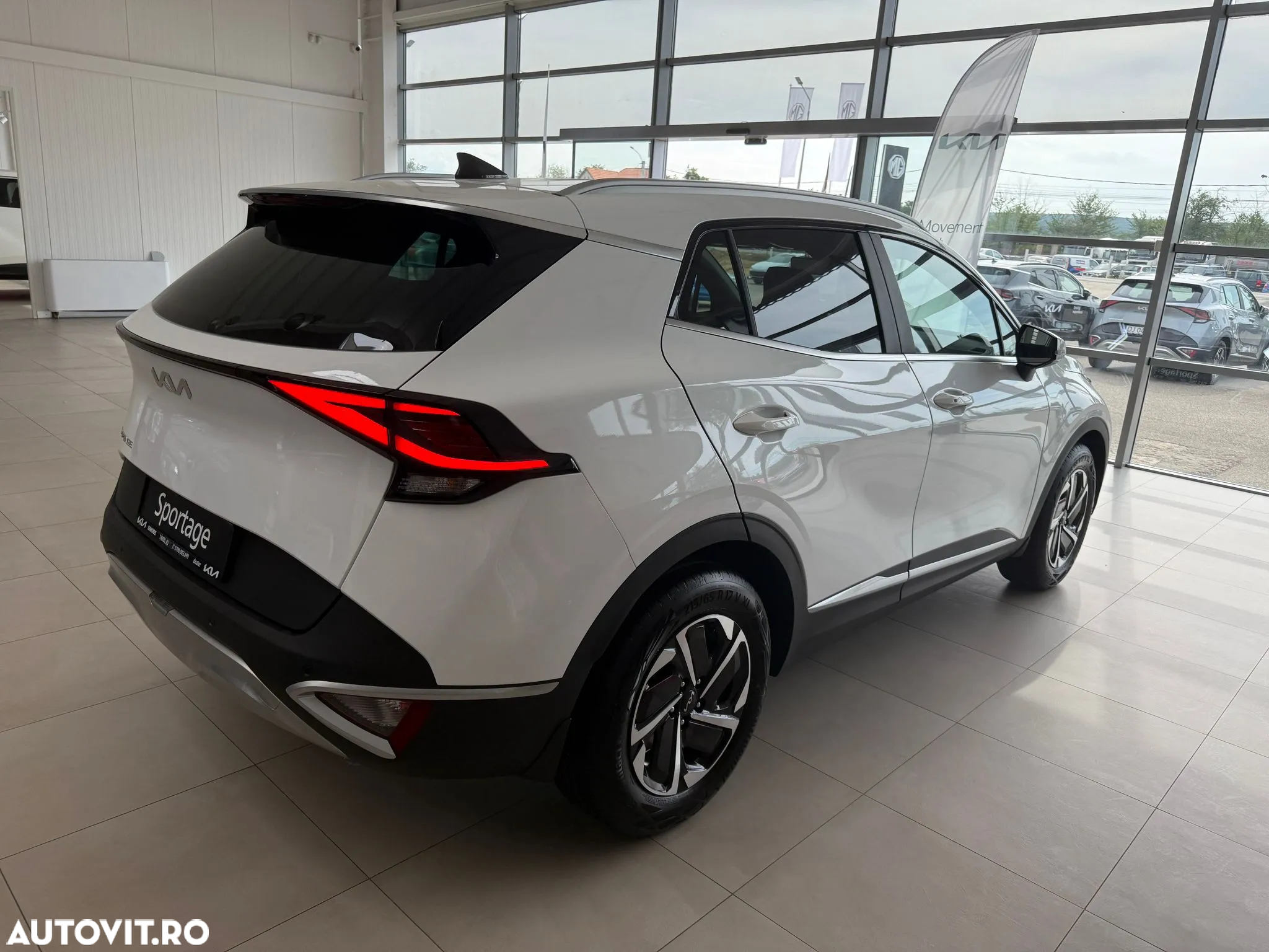 Kia Sportage 1.6 T-GDI 7DCT HP 4x2 MHEV Style - 5