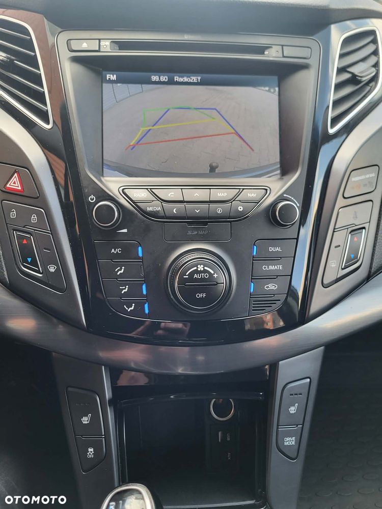 Hyundai i40 Kombi blue 1.7 CRDi Premium - 11