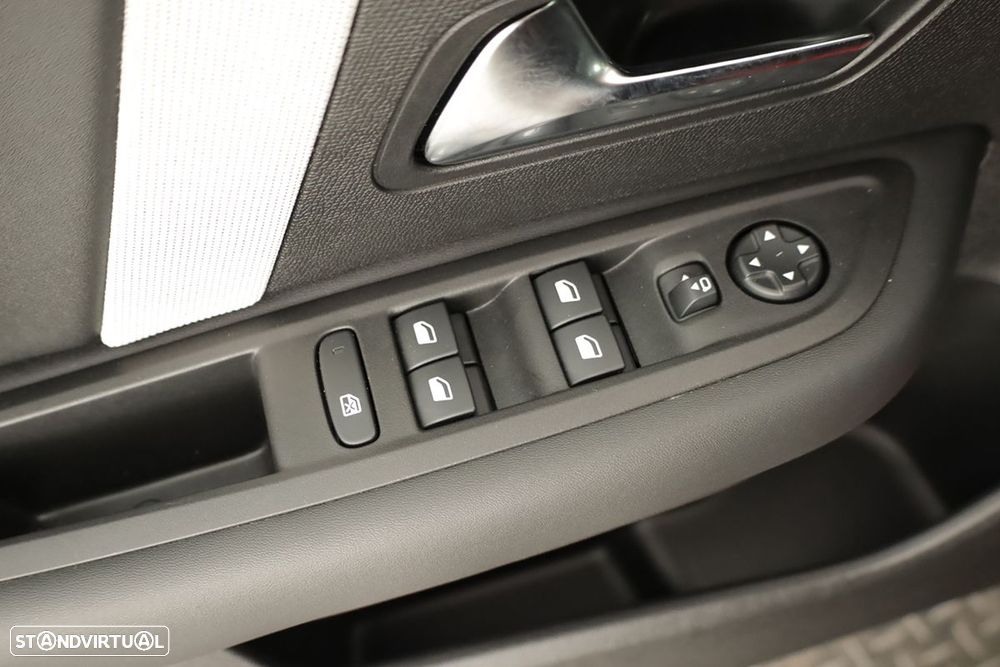 Citroën C4 1.2 Hybrid Max e-DSC6 - 20