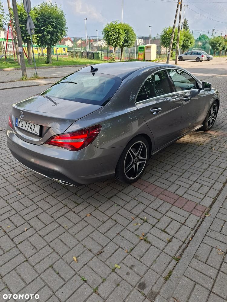 Mercedes-Benz CLA 200 d 7G-DCT - 10