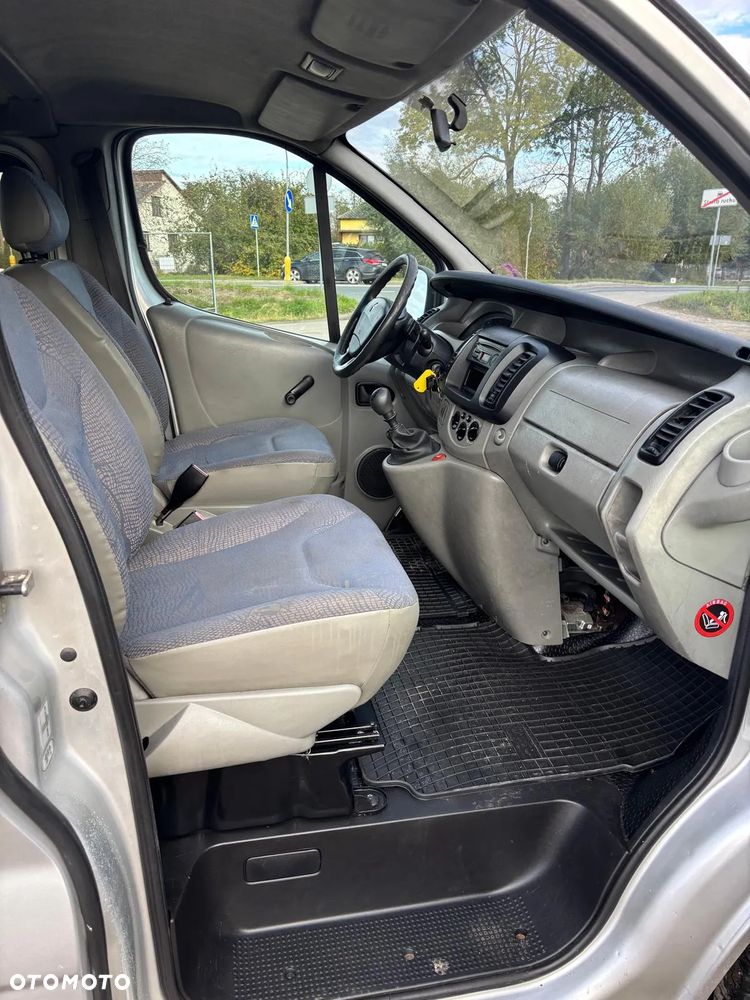 Renault Trafic 2.5 dCi L2H1 Komfort - 11