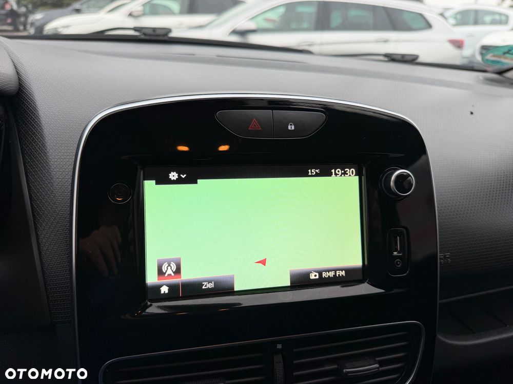 Renault Clio 0.9 Energy TCe Limited EU6 - 22