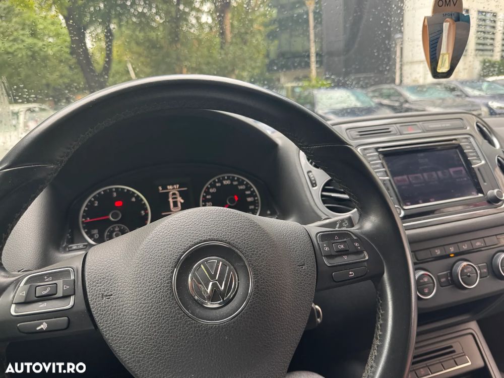 Volkswagen Tiguan 2.0 TDI 4Motion Trend & Fun - 8