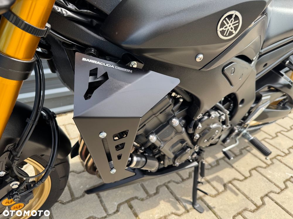 Yamaha FZ8 - 20