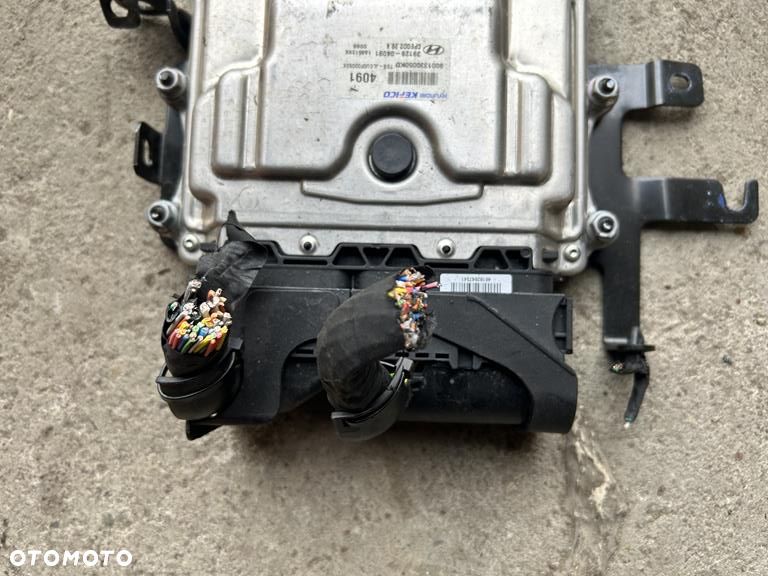 Sterownik silnika HYUNDAI I20 II ACTIVE 39128-04091 - 3