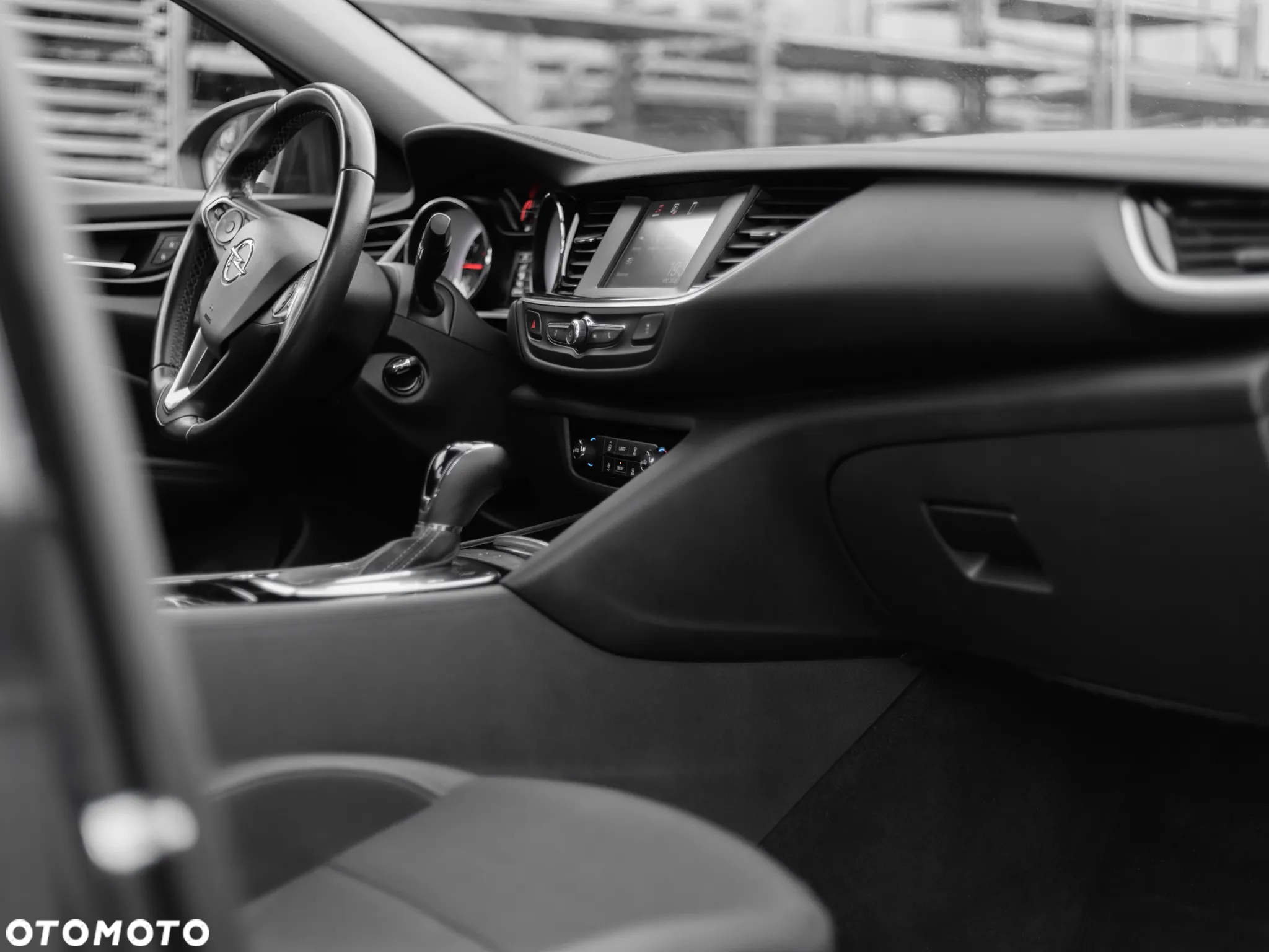 Opel Insignia 1.5 T Innovation S&S - 29