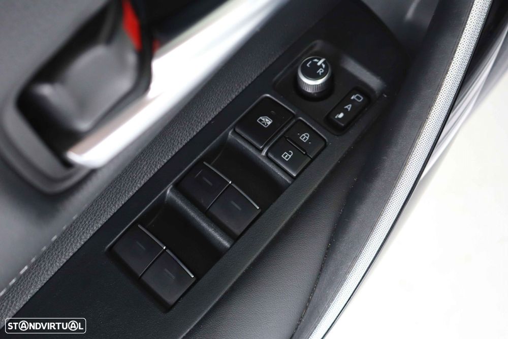 Toyota Corolla Touring Sports 1.8 Hybrid Comfort+P.Sport - 14