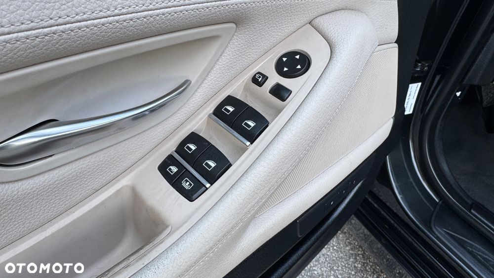 BMW Seria 5 - 21