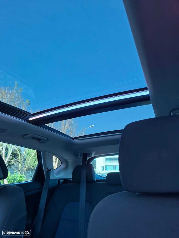 Hyundai Tucson 1.7 CRDi Executive DCT - 11