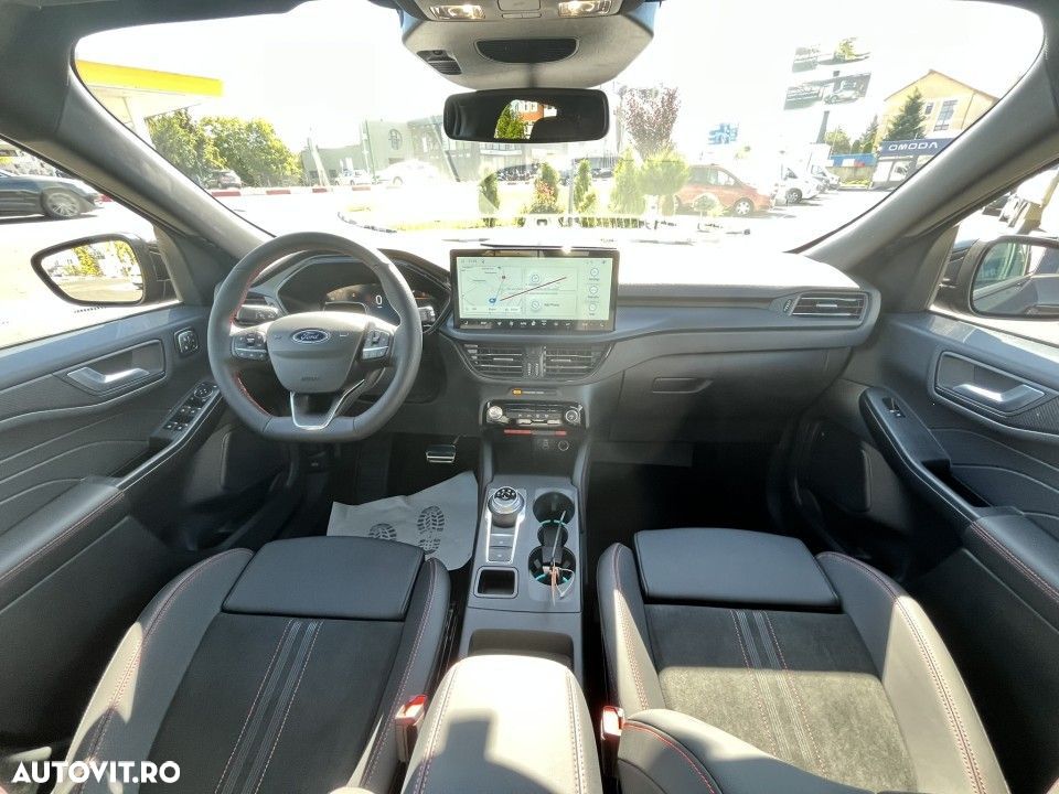 Ford Kuga - 21