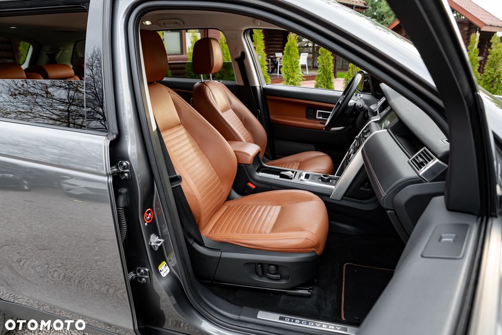 Land Rover Discovery Sport TD4 HSE - 25