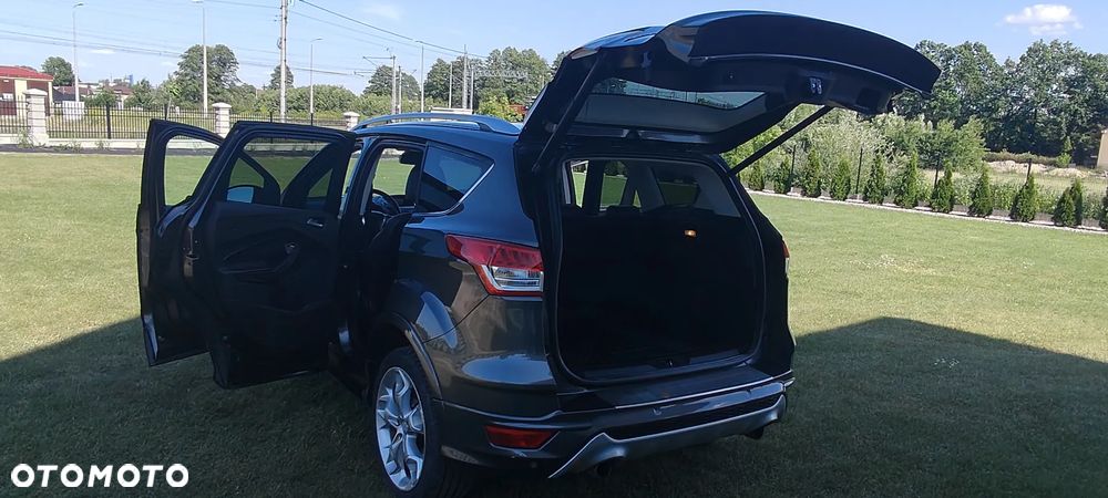 Ford Kuga - 12