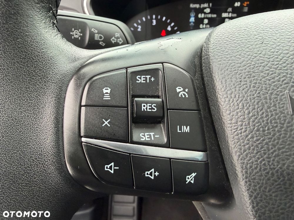 Ford Kuga 2.0 TDCi FWD Titanium - 20