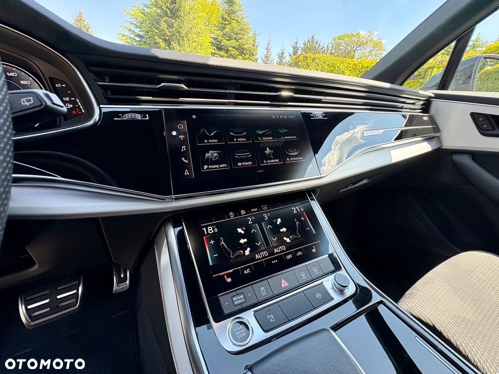 Audi Q7 - 24