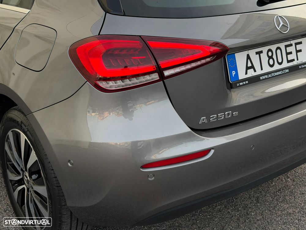 Mercedes-Benz A 250 e Style Plus - 41