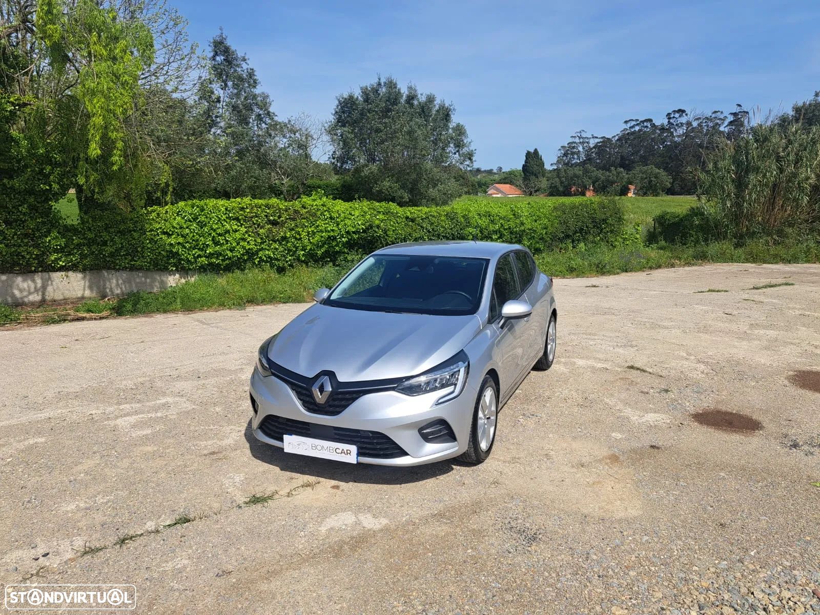 Renault Clio 1.6 E-Tech Edition One - 1