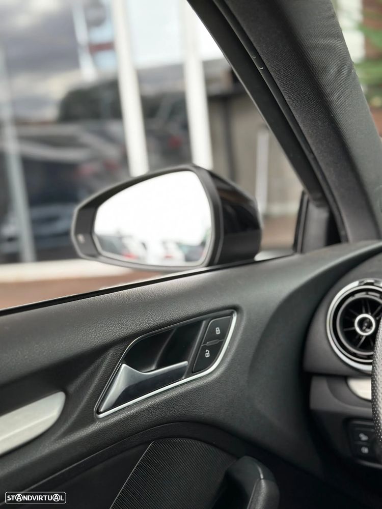Audi A3 2.0 TDI quattro S-line S tronic - 23