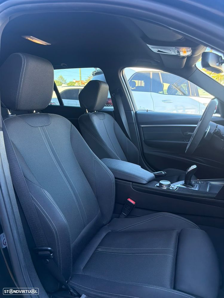 BMW 320 d Pack M Auto - 30