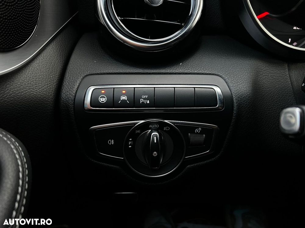 Mercedes-Benz C - 19