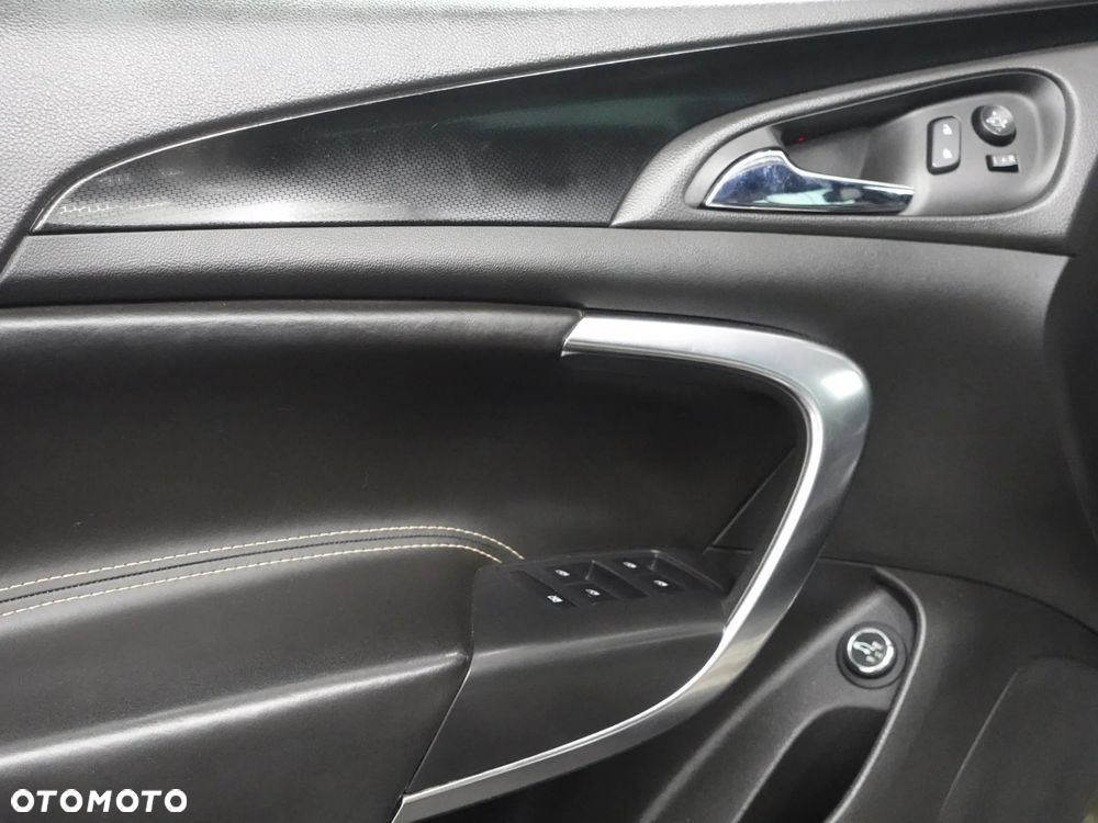 Opel Insignia 2.0 CDTI 4x4 ecoFLEX - 18