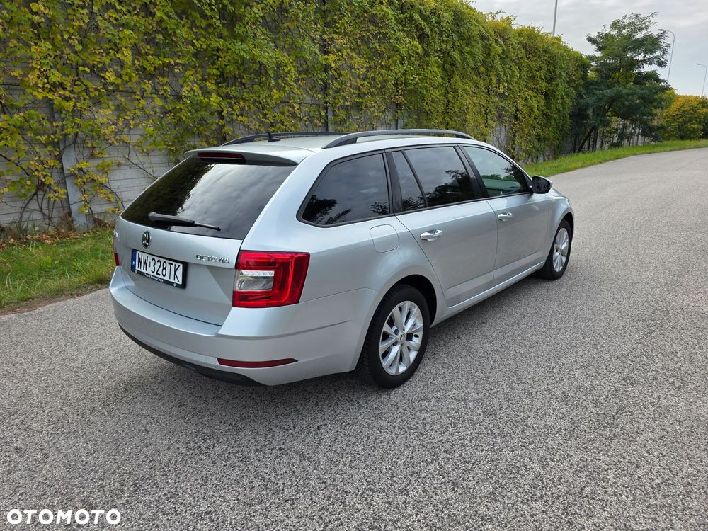 Skoda Octavia 1.6 TDI Ambition - 2