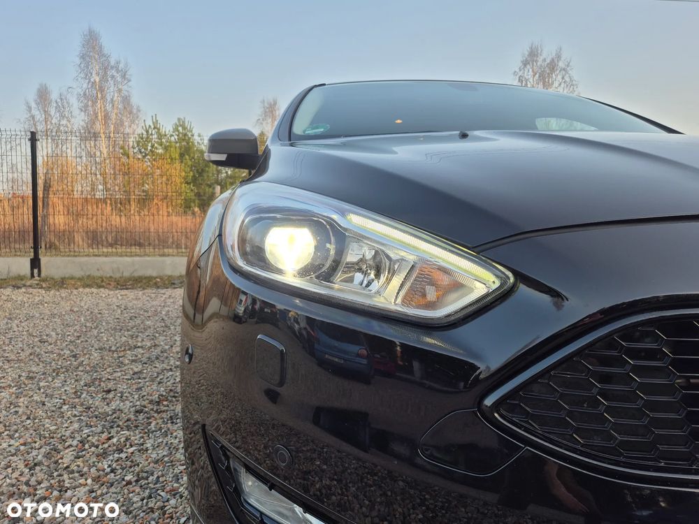 Ford Focus 1.5 EcoBoost STart-Stopp-System ST-LINE - 24