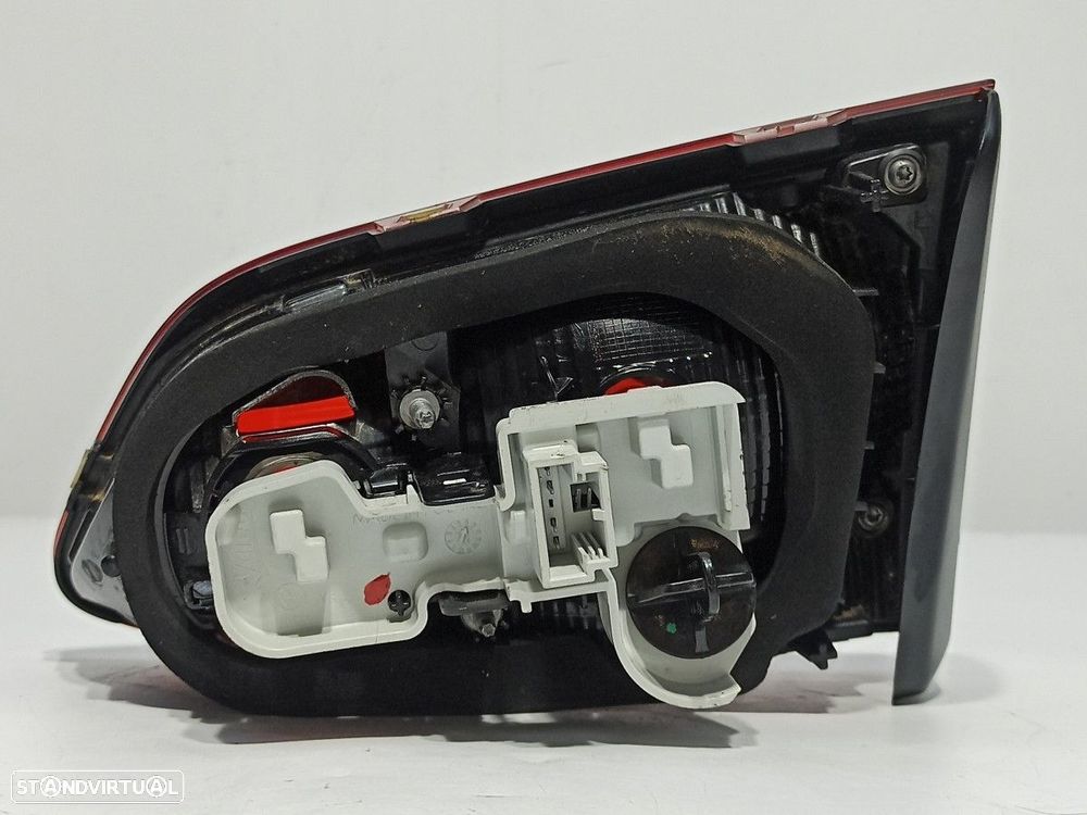 FAROLIM TRASEIRO ESQUERDO VOLKSWAGEN GOLF VII LIM. ADVANCE BLUEMOTION - 4