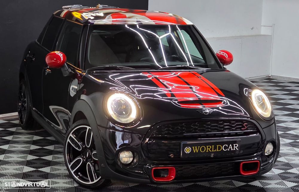 MINI 5 Portas Cooper SD Auto Desportiva - 11
