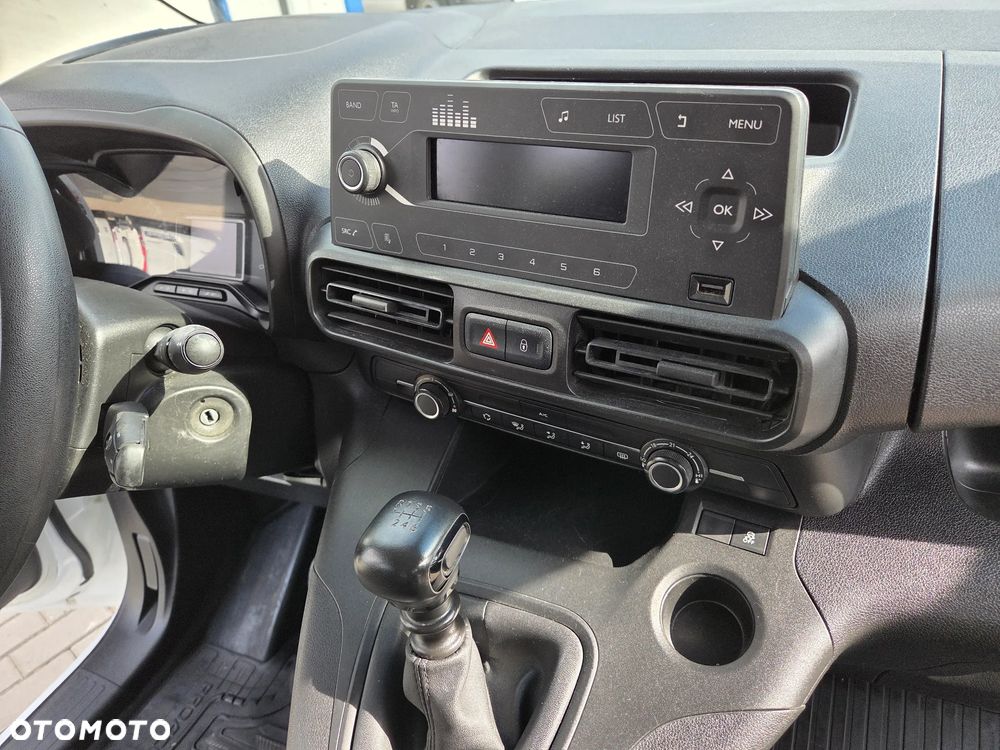 Toyota Proace City - 22